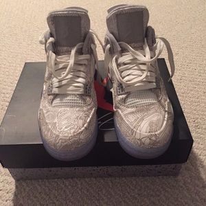 Retro Jordan 4 laser
